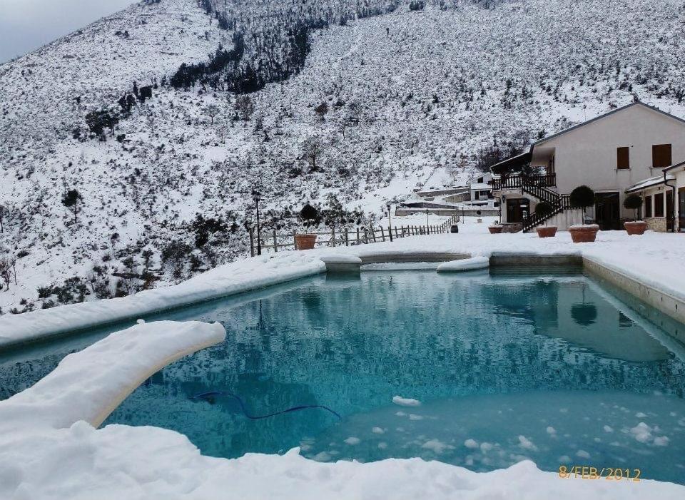 LenolaAgriturismo Collecammino别墅 外观 照片